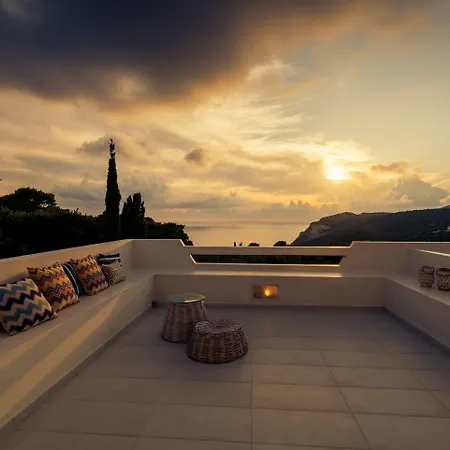 Kalas Villa *